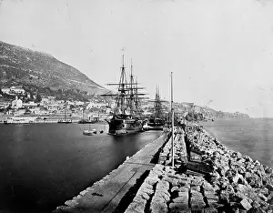 Tenerife: The Mole at Gibraltar