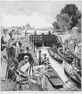 Molesey: Molesey Lock at end of boating season