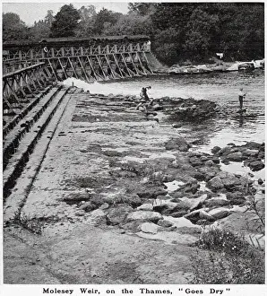 Apr21: Molesey Weir on the Thames goes dry