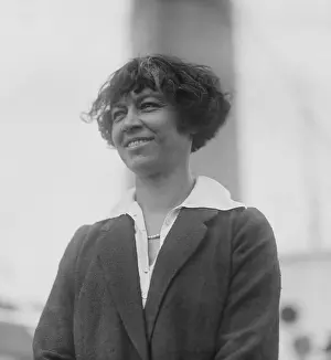 Lcgr1512: Molla Bjurstedt Mallory won the U.S. Singles Championships