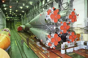 Plesetsk: Molniya-1 communications satellite, 1996