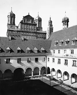 Perlachturm: Monastery courtyard St. Maria Stern in Augsburg