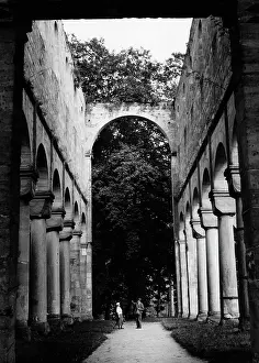 Thuringian: Monastery ruins in Paulinzella, 1936