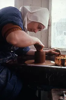 Colin Horsman: Monastic life - nun making pottery