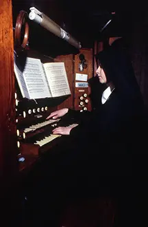 Colin Horsman: Monastic life - nun playing the organ