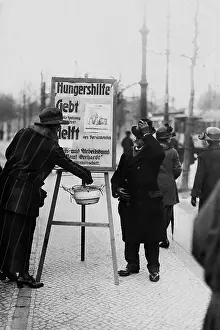 Gerhardt: Money collection during the inflation, 1923