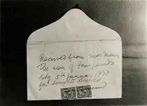 Maule: Money for the Helen Duncan seance
