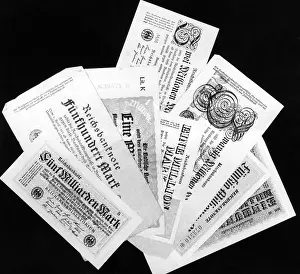 Banking: Money with high monetary value, 1923