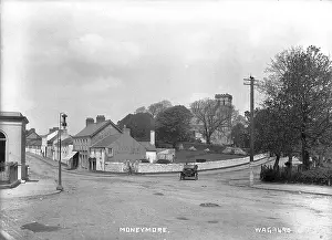 Crossroads: Moneymore