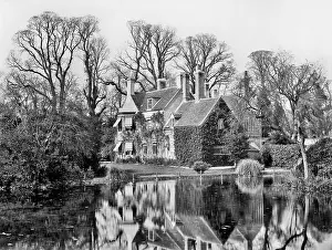 Ivy Covered: Mongewell Rectory