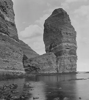 Strata: Monk cliff on the tip of the island of Helgoland