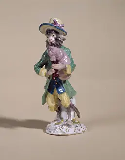 Meissen: Monkey playing the cabrette