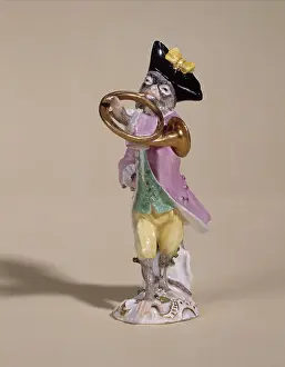 Meissen: Monkey playing the horn