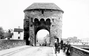 Monnow: Monmouth, the Bridge over the Monnow 1891