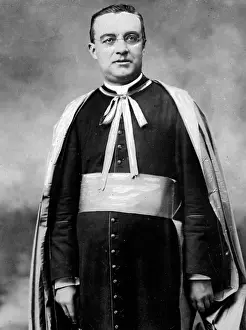 Monsignor: MONSIGNOR DUCA
