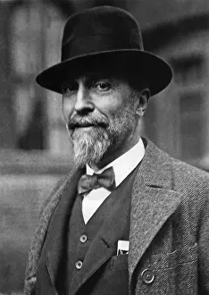 Montague: Montague Lord Norman