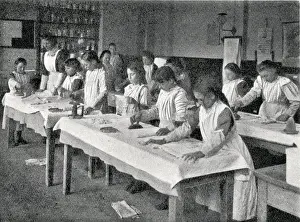 Laundry: Montem Street Centre, London - Class in Laundry Work