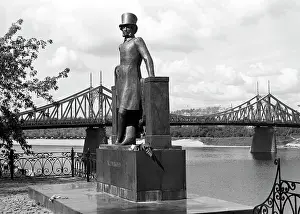 Yankov: Monument to Alexander Pushkin in Kalinin, 1975