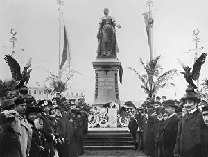 Wilna: The monument of Catherine II in Vilnius, around 1900