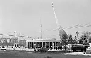 Granovsky: Monument to Conquerors of Space in Moscow, 1967