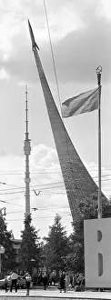 Granovsky: Monument to Conquerors of Space in Moscow, 1968