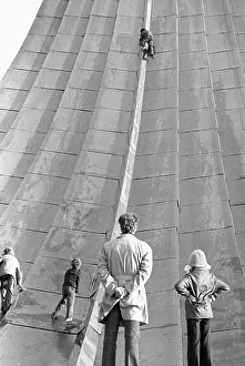 Barshch: Monument to Conquerors of Space in Moscow, 1979
