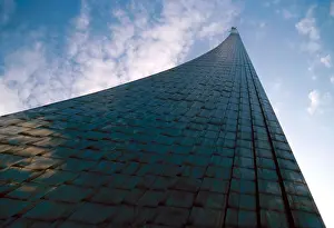 Barshch: Monument to Conquerors of Space in Moscow, 1993