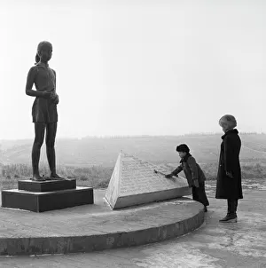 Volgograd: Monument to defenders of Stalingrad, 1983