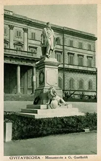 Civitavecchia: Monument to Giuseppe Garibaldi at Civitavecchia, Italy
