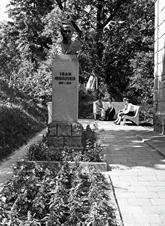 Franko: Monument to Ivan Franko, 1956