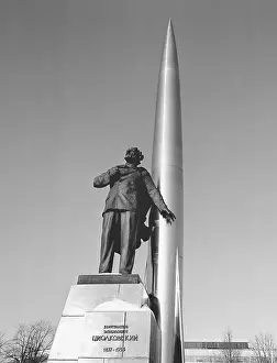 Monument to Konstantin Tsiolkovsky in Kaluga, 1983