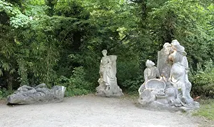 Gloire: Monument a la Gloire de lao'nExpansion Coloniale