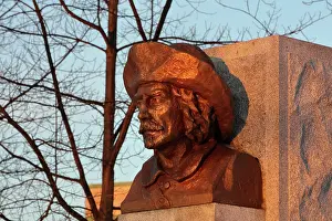 Sieur: Monument de Laviolette, Trois-Rivieres, Quebec, Canada