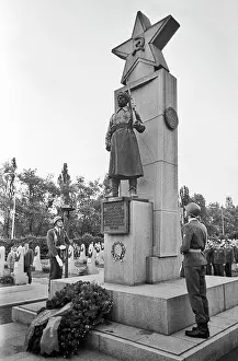 Olsany: Monument to Soviet soldiers in Czechoslovakia, 1978