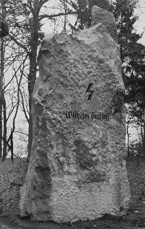 Gustloff: Monument to Wilhelm Gustloff in Schwerin