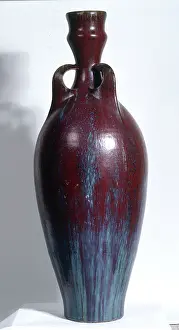 Samaritan: Monumental vase