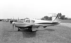 Mooney: Mooney M.20A Mark 20 G-APVV
