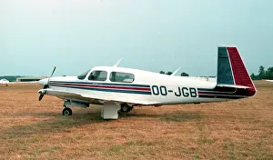 Mooney: Mooney M20J 201 OO-JGB