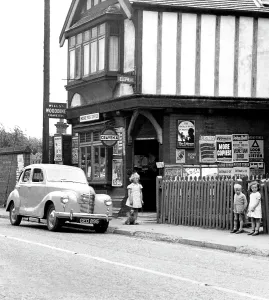C1952: Moore, the Post Office c1952