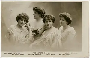 Decima: MOORE SISTERS 1904