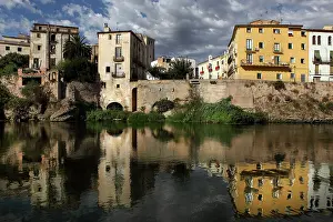 Terres: Mora d'Ebre, Tarragona, Spain