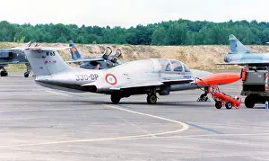 Ecole: Morane-Saulnier MS.760 Paris IR 65 - 330-DP