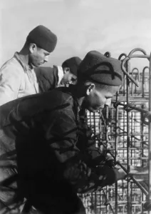 Reinforcement: Moroccan slave laborers on the French Atlantic coast, 1942