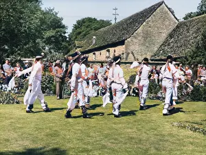 Clipped: MORRIS DANCE/MUSTO