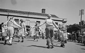 Thaxted: Morris Dancing