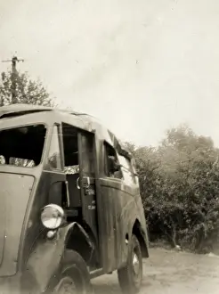 Stated: Morris J Type Van Accident, Hyde Works, St James's Lane