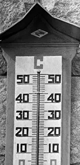 Thermometer: Moscow heat, 1972