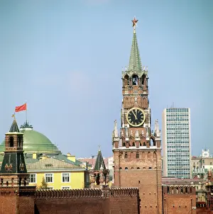 Spasskaya: Moscow Kremlin, 1974
