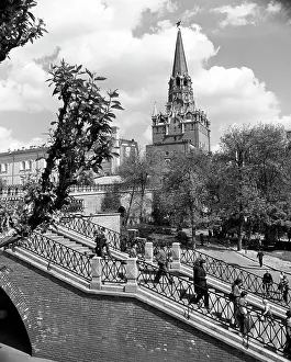 Troitskaya: Moscow Kremlin, 1982