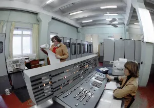 Electronic: Moscow oil refinery, 1982